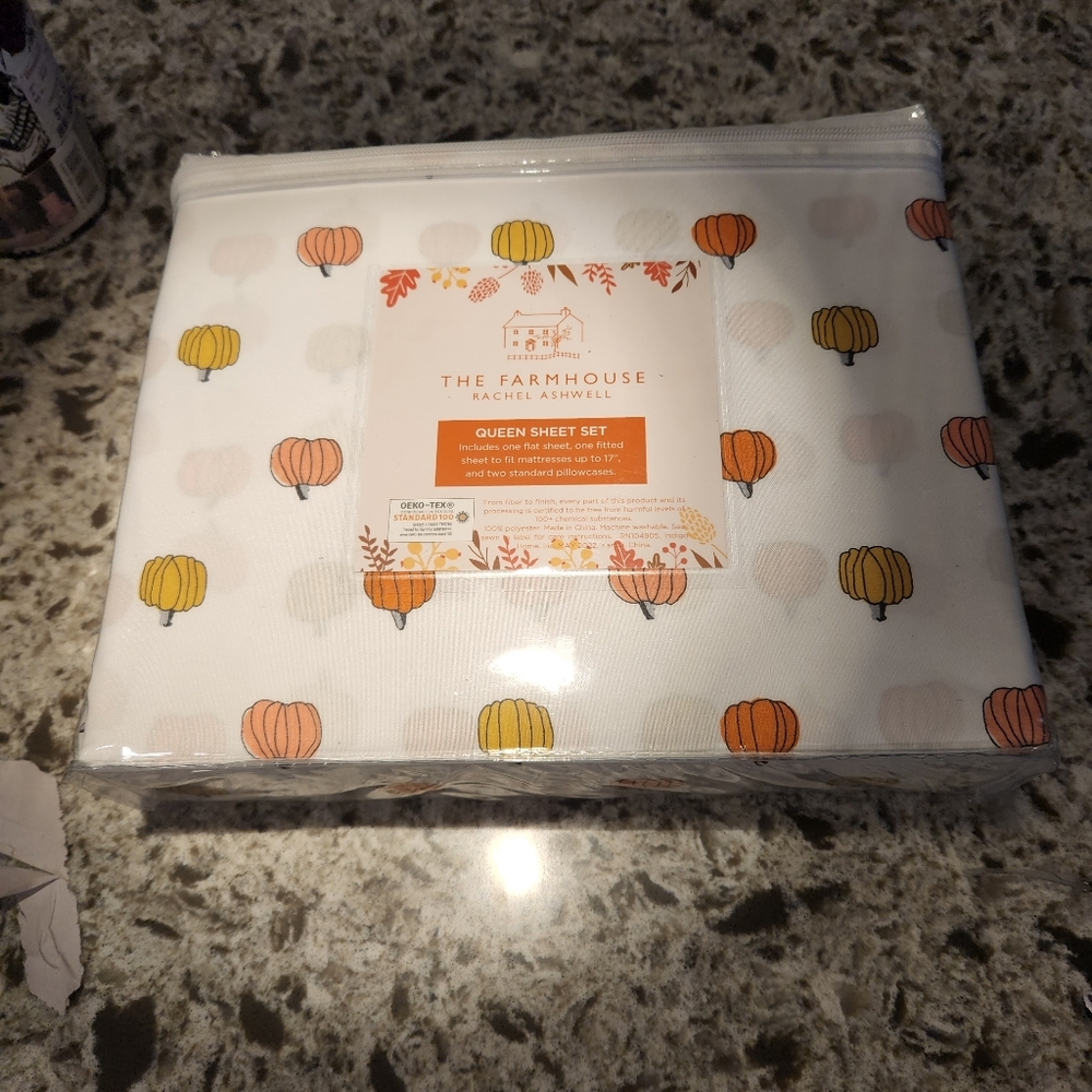 Pumpkin/ Halloween Sheets Queen